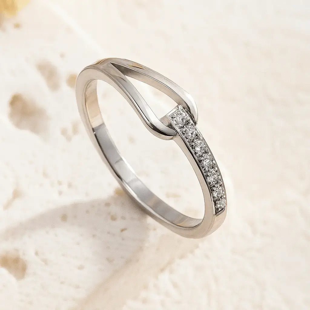Alvora Seniqu Ring – Modern Waterproof Gold&Silver Minimal Jewelry