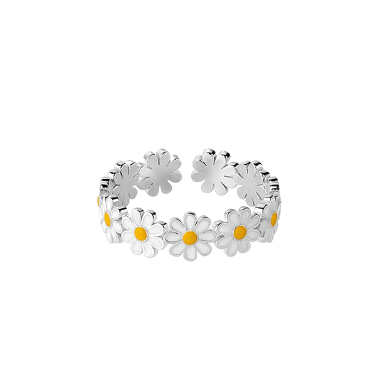 Alvora Marigale Daisy Ring – Silver Floral Stackable Ring