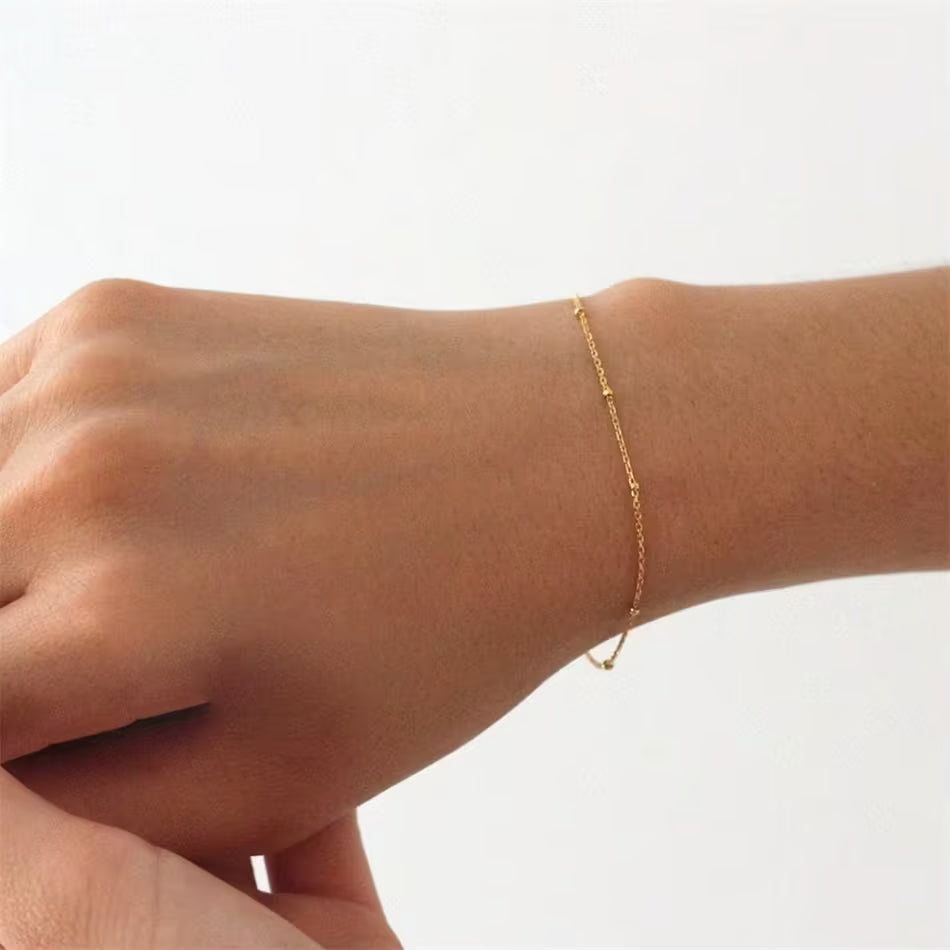 Nuvia Bracelet – 1mm Minimal Gold Plated Waterproof Bracelet