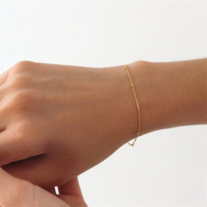 Nuvia Bracelet – 1mm Minimal Gold Plated Waterproof Bracelet