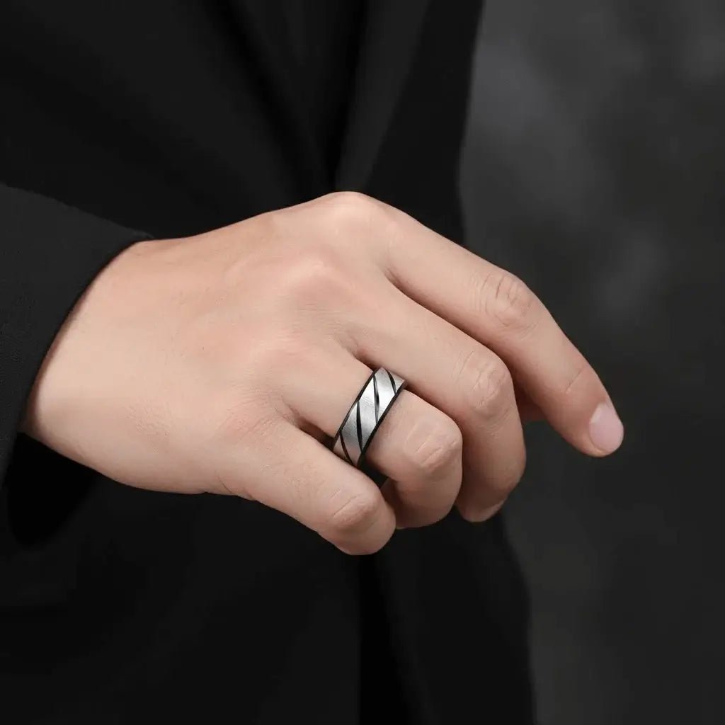 Alvora Aetherline | Modern Wave Black & Gold Stainless Steel Ring