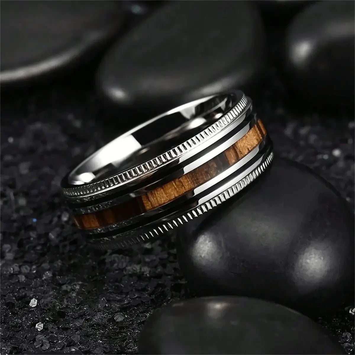 Alvora Arboris Ring | 8mm Silver Wood Grain Stainless Steel 