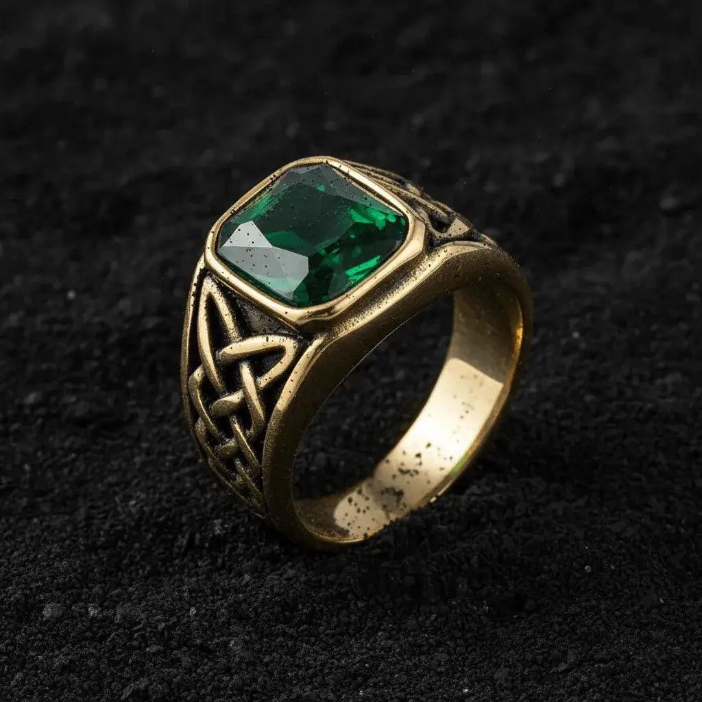 Alvora Ashen – Emerald Men’s Signet Ring | Green Stone Nordic Rune
