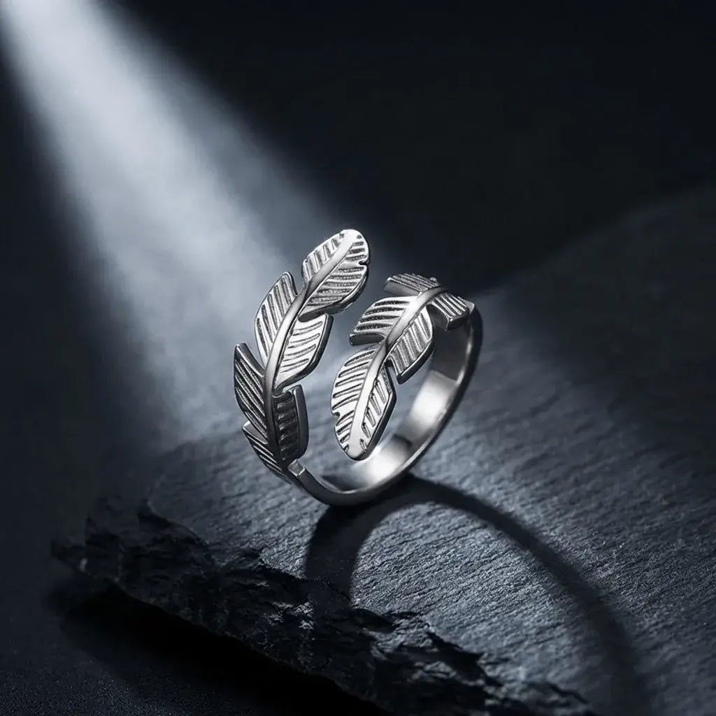 Caelora Feather Silver – Waterproof Adjustable Feather Ring