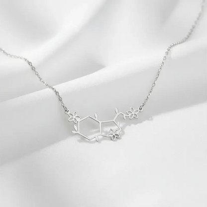 Alvora Chemora Necklace – Waterproof, Skin-Friendly, Molecular Design Jewelry