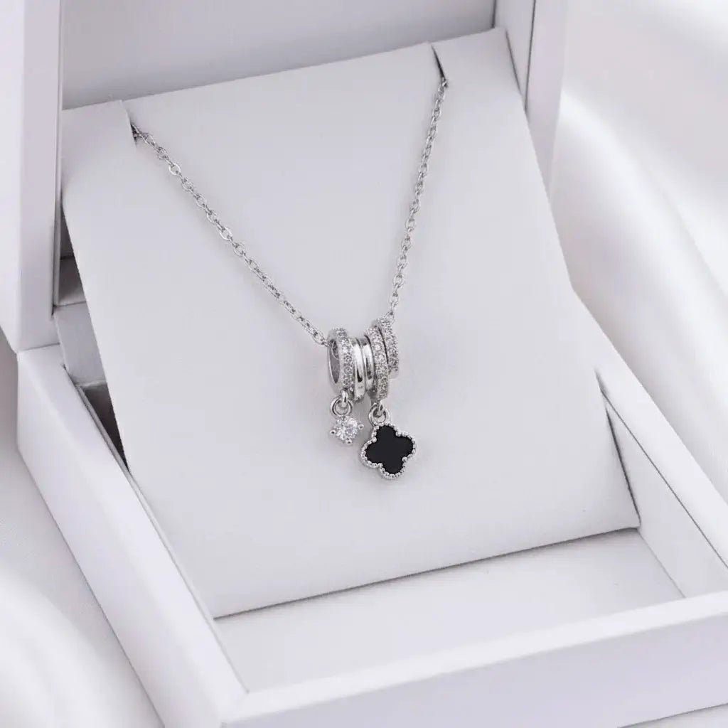 Alvora Cloravie Black Clover Necklace – Gold & Silver Waterproof Jewelry