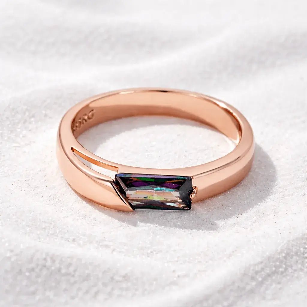 Alvora Elixson – Auralis Rose Gold Ring with Colorful Zircon