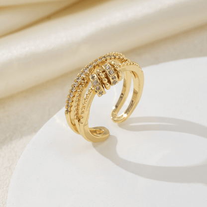 Elyndra Gold Ring – Layered Band with Shimmering Crystals