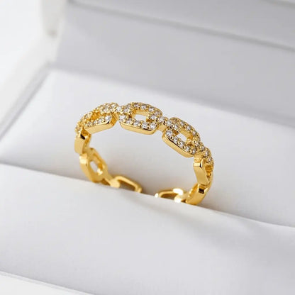 Alvora Goldaria Chain-Link Ring – Modern Waterproof Gold Jewelry