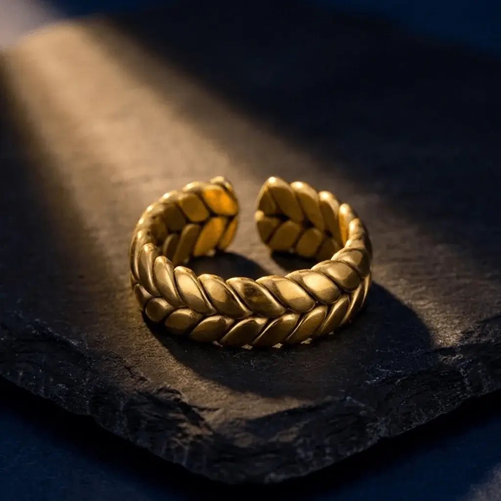 Imperion Crown Gold – Waterproof Laurel Crown Ring