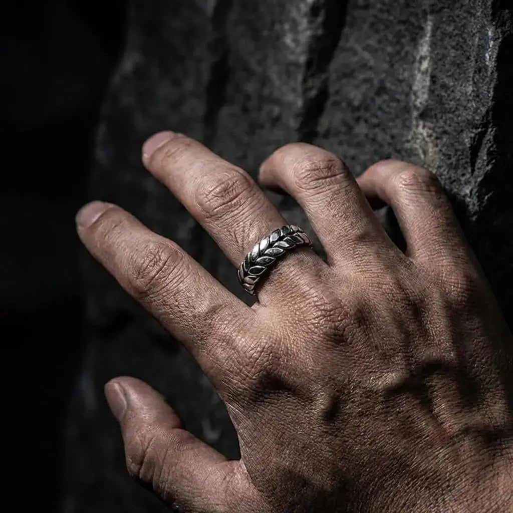 Imperion Crown Silver – Adjustable Laurel Crown Ring