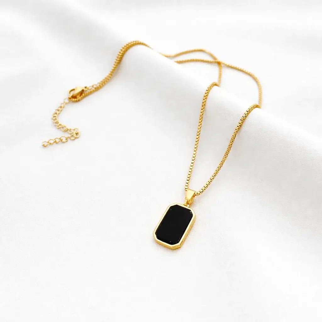 Alvora Noirio Necklace – Black Rectangular Pendant Gold Statement Necklace