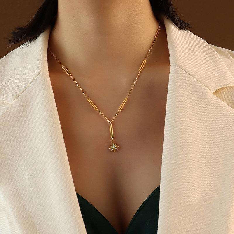 Orionis Necklace – 18K Gold Plated Star Pendant Figaro Chain