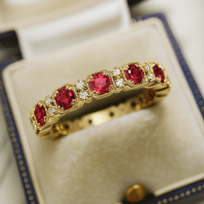 Rubira Ring – Warm Rose Gold Ring with Romantic Elegance