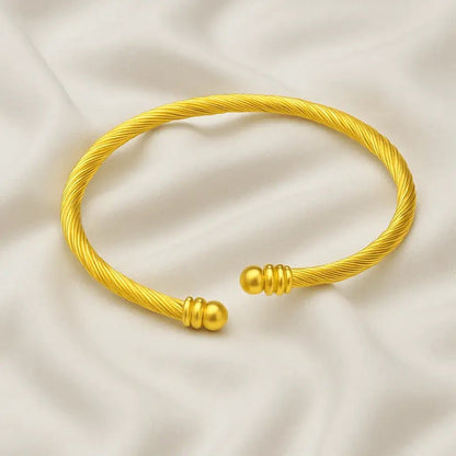 Solira Bangle