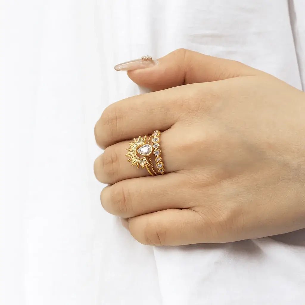 Sunaro Golden Radiance Bundle | Gold Necklace & Ring Set