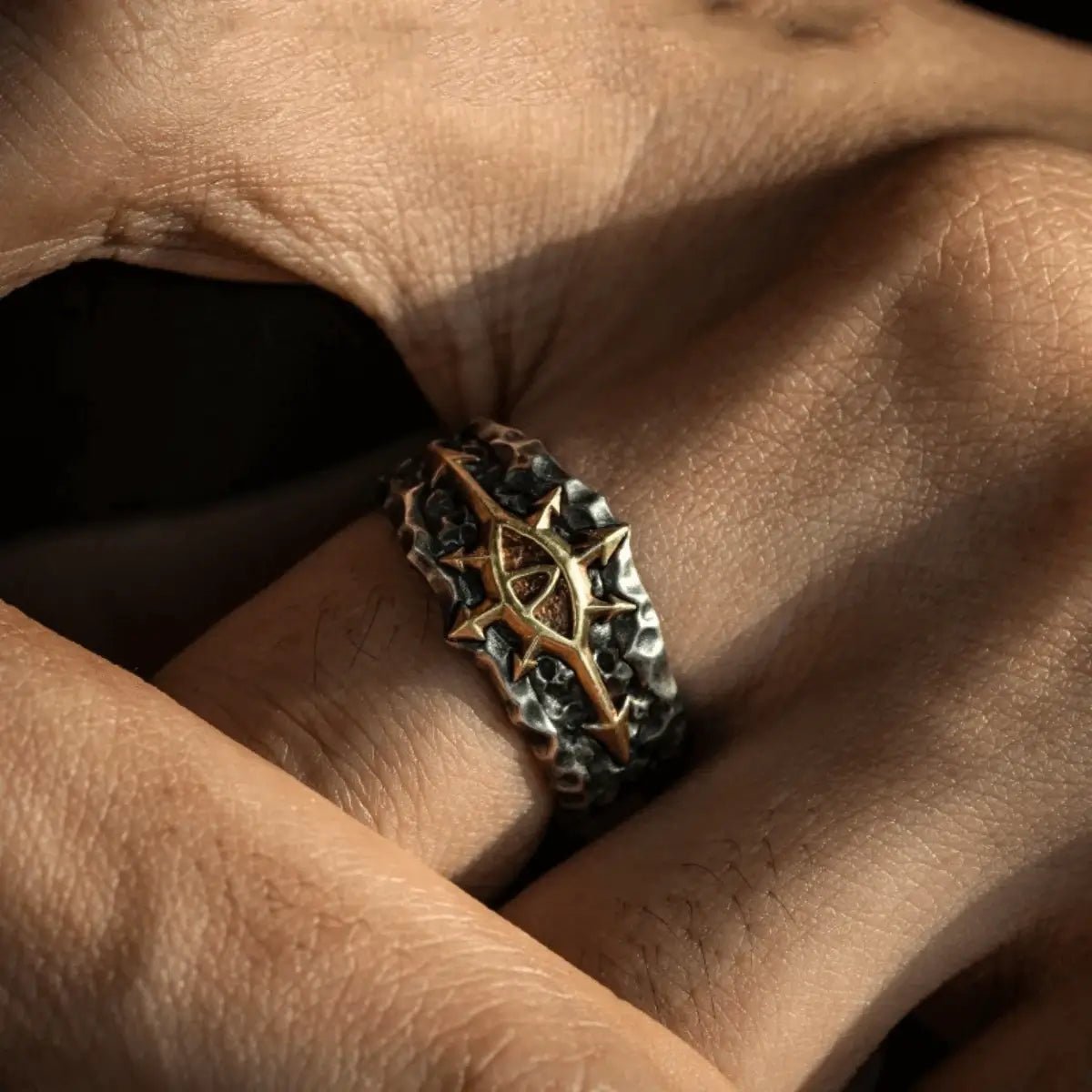Alvora Thyros Protective Eye Ring | Vintage Men’s Jewellery