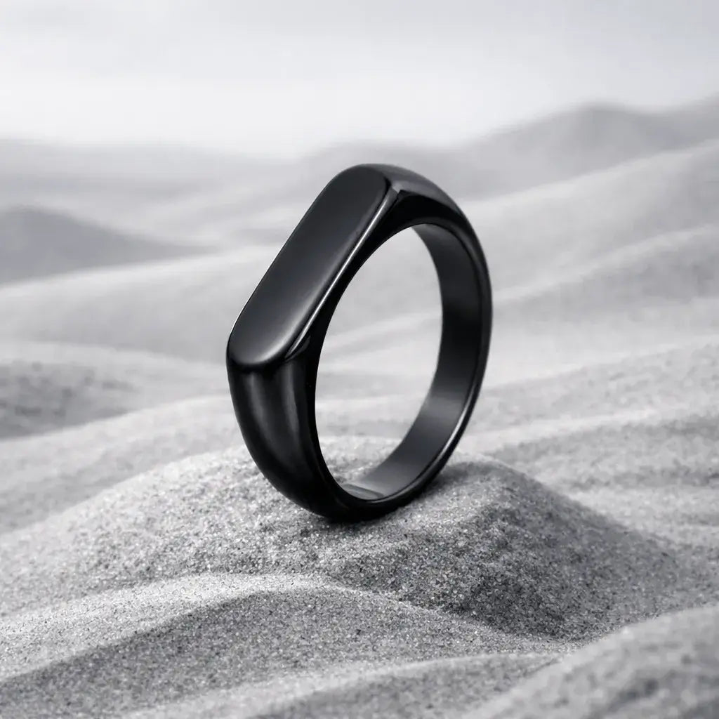 Alvora Valefo | Waterproof Stainless Steel Minimal Men’s Ring 