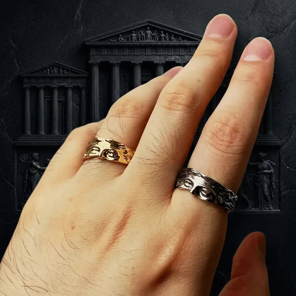 Alvora Venera Obscura Gold–Vintage Venus Face Greek Mythology Ring