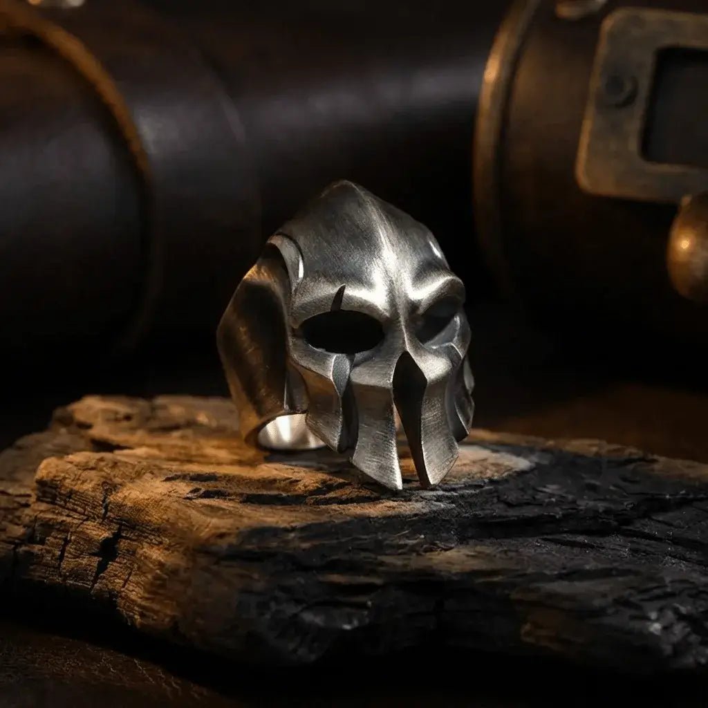 Vornak Helm – Spartan Warrior Mask Ring for Men