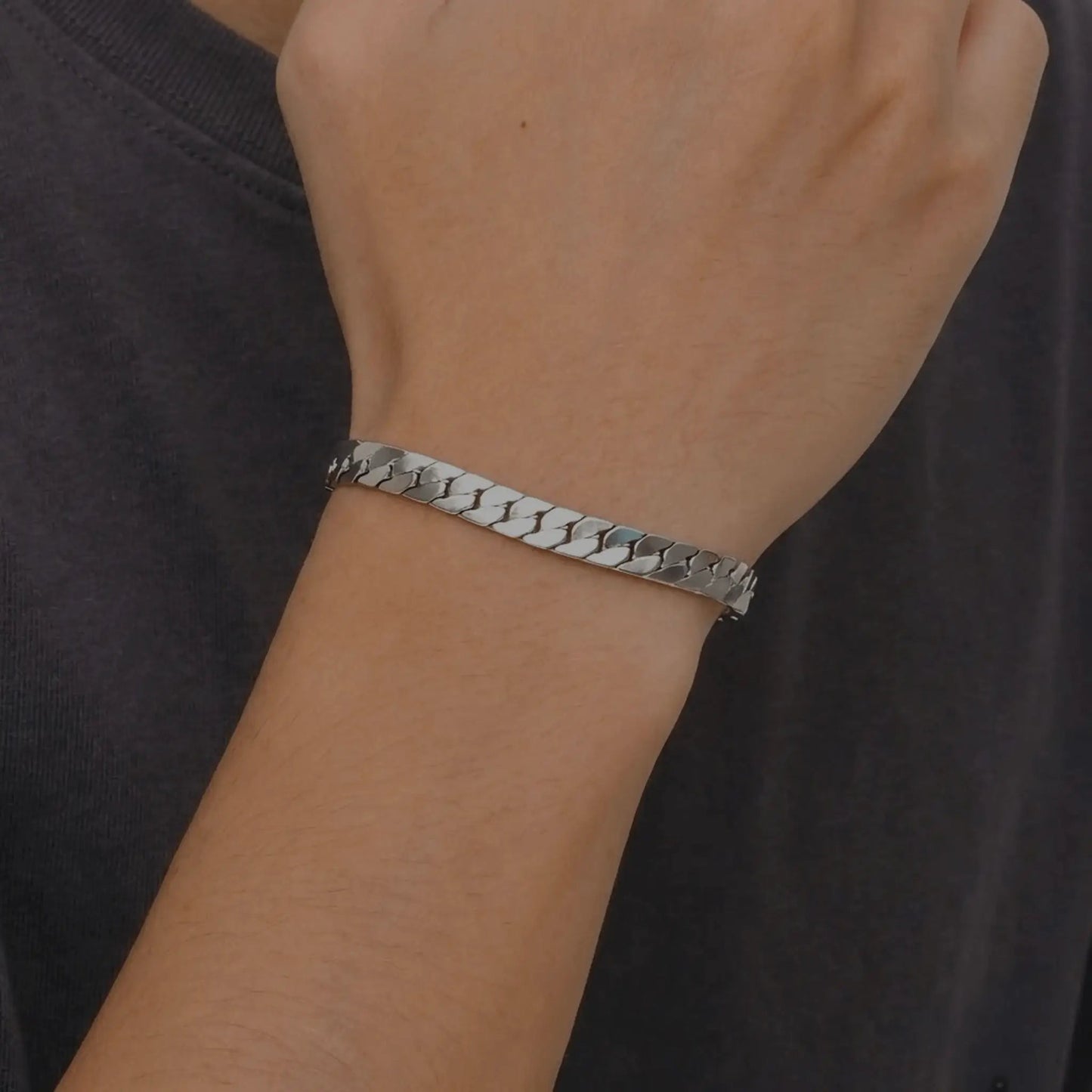 Alvora Vortex Argent–Waterproof Silver Cuban Chain Bracelet for Men