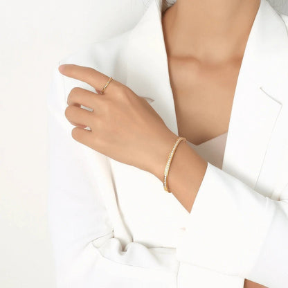 Alvora Zynera Bracelet – Path of Light Inspired Bracelet with Zircon